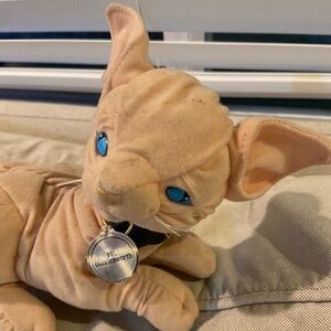 Vintage 1998 Austin Powers Mr. Bigglesworth Hairless Cat Blockbuster Exclusive